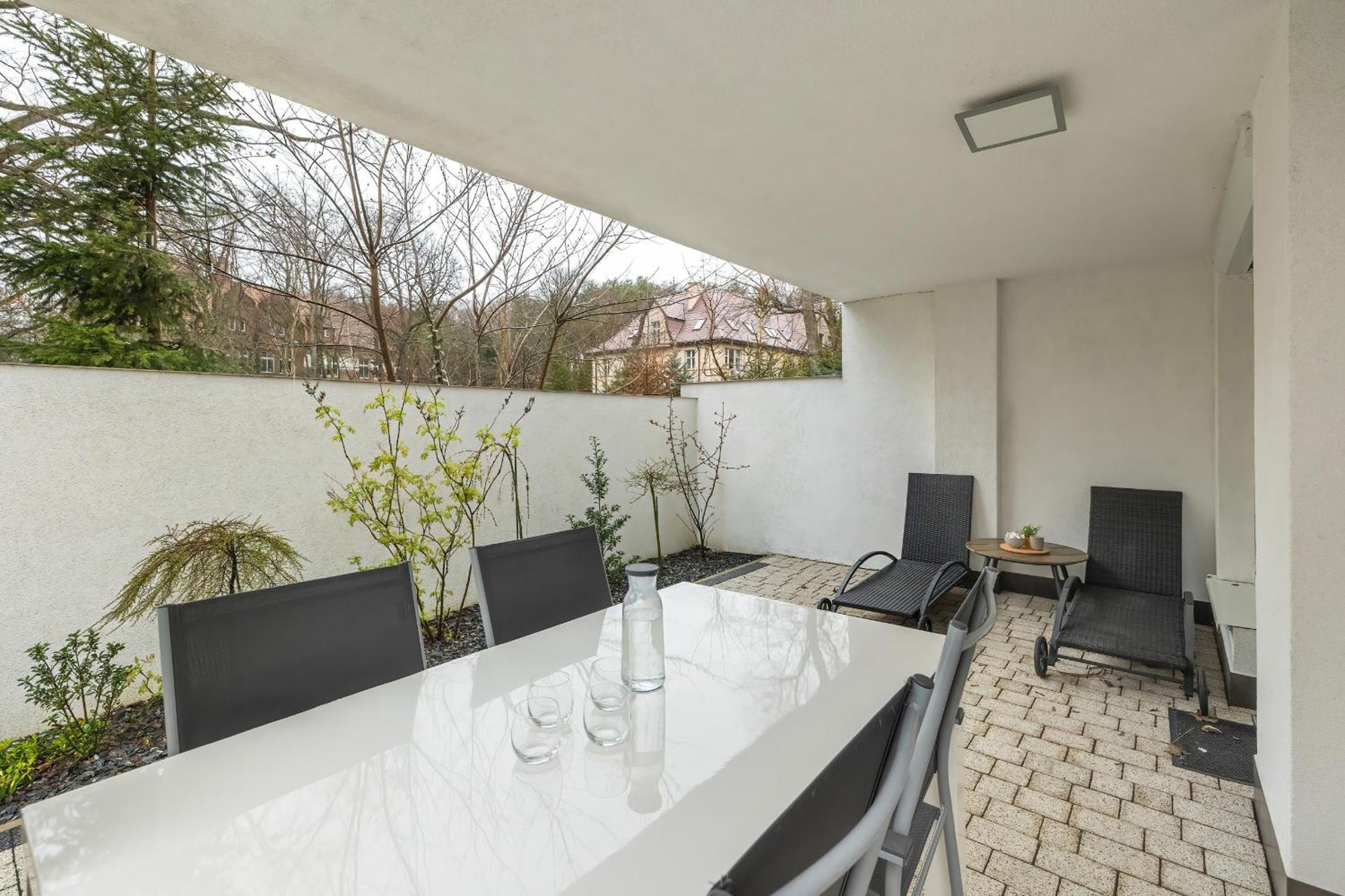 Family Apartments Herberta With Terrace And Parking By Rent Like Home 斯维诺乌伊希切 外观 照片