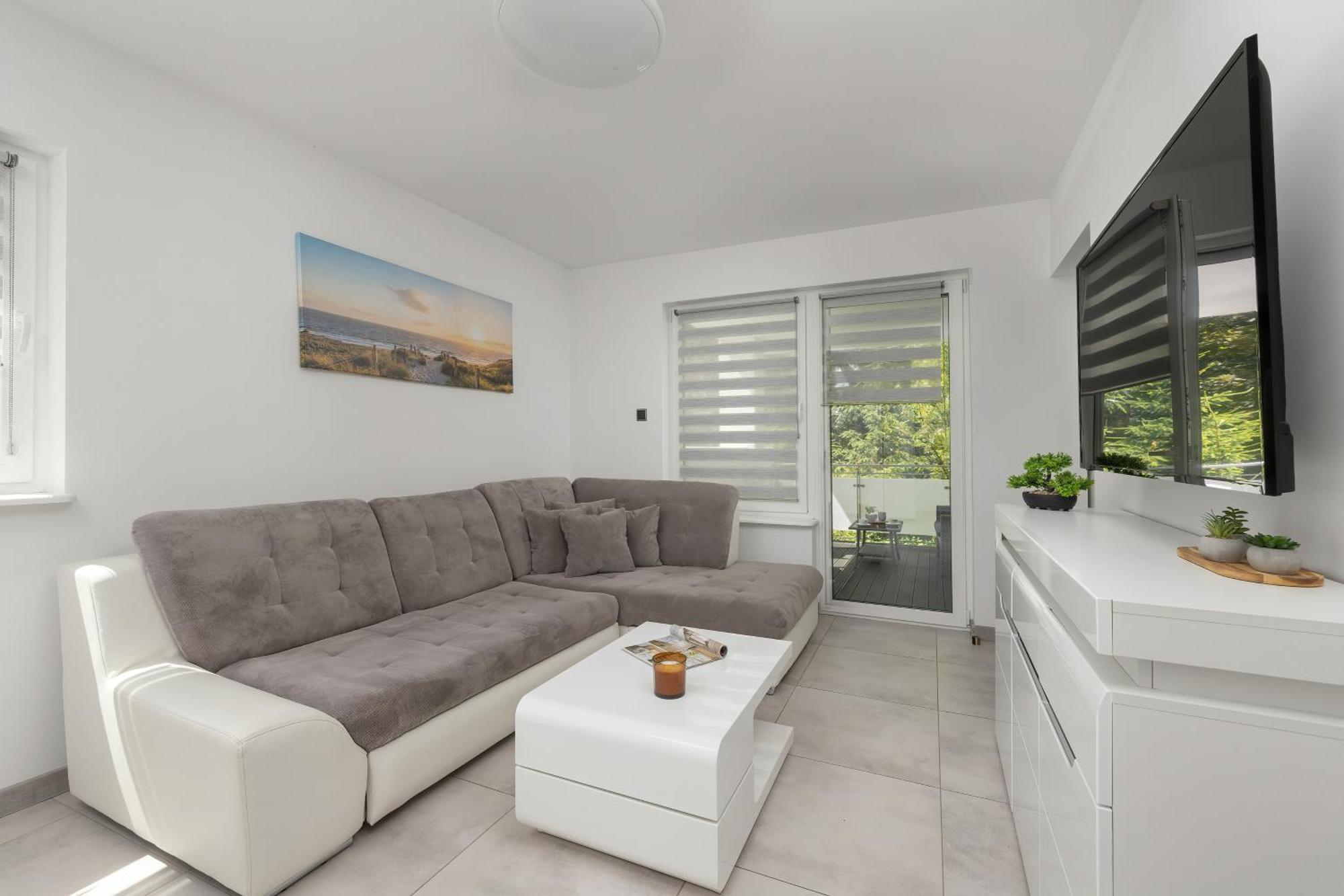 Family Apartments Herberta With Terrace And Parking By Rent Like Home 斯维诺乌伊希切 外观 照片