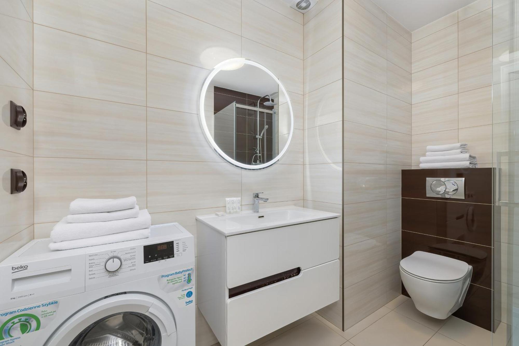 Family Apartments Herberta With Terrace And Parking By Rent Like Home 斯维诺乌伊希切 外观 照片